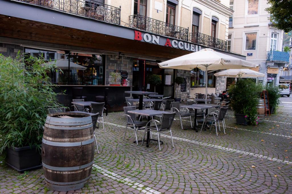 ホテルLe Bon Accueil Bagnères-de-Luchon エクステリア 写真